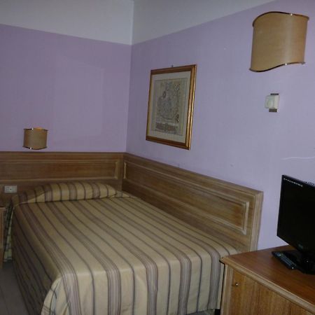 Hotel Ascot Binasco Exterior photo