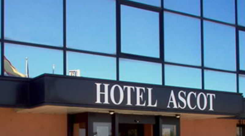 Hotel Ascot Binasco Exterior photo